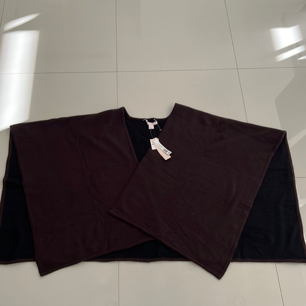 NWT The Cashmere Project / Wrap Reversible Poncho
